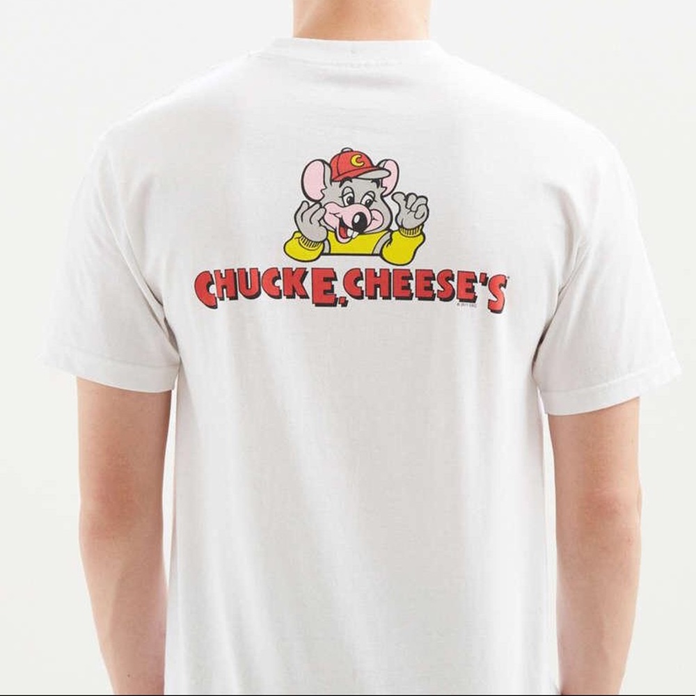 Urban Outfitters Cotton Chuck E. Cheese Logo Tee